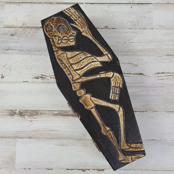 unbranded Other - Indonesian Skeleton Coffin Box